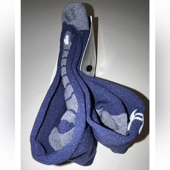 Under Armour UA OTC Soccer Socks 1 Pair Youth 13.5K-4.5 Navy w White Logo Kids - Picture 6 of 10